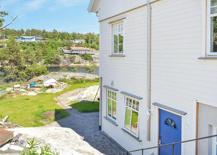 2 Bedroom Stunning In Leilighet