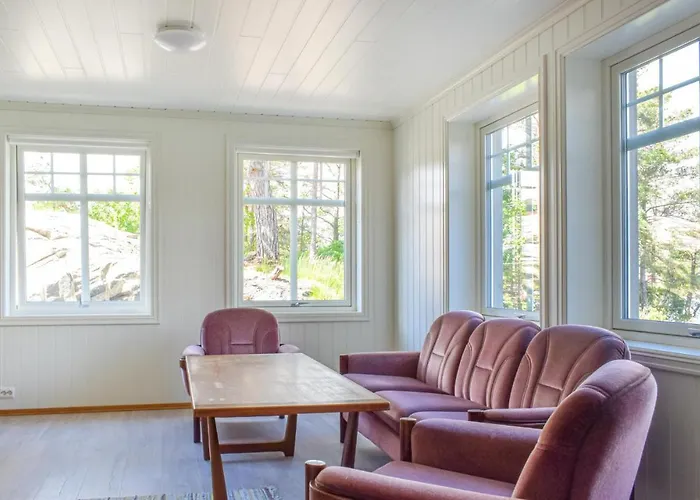 2 Bedroom Stunning In